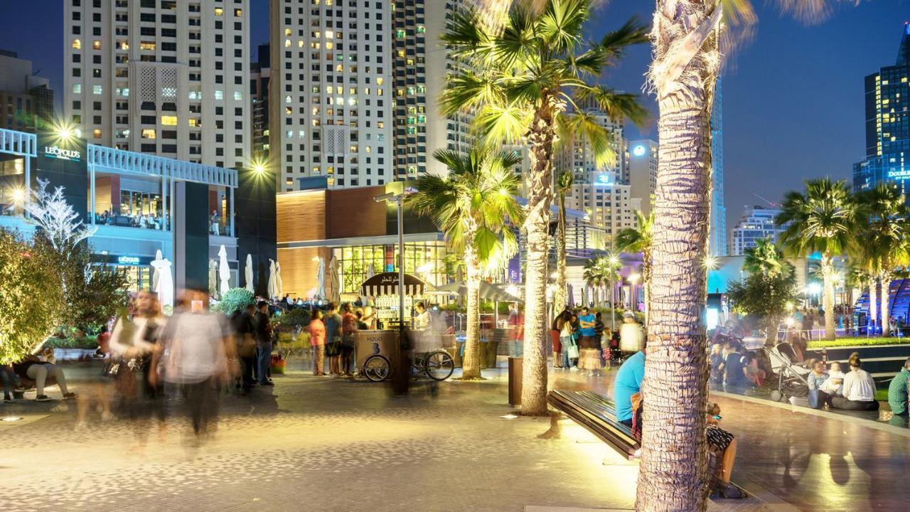 Homestar Deluxe Jbr Meditation & Wellness Hostel Дубай Екстериор снимка