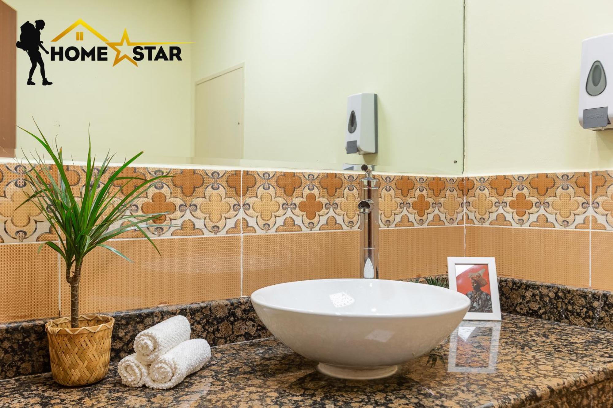 Homestar Deluxe Jbr Meditation & Wellness Hostel Дубай Екстериор снимка